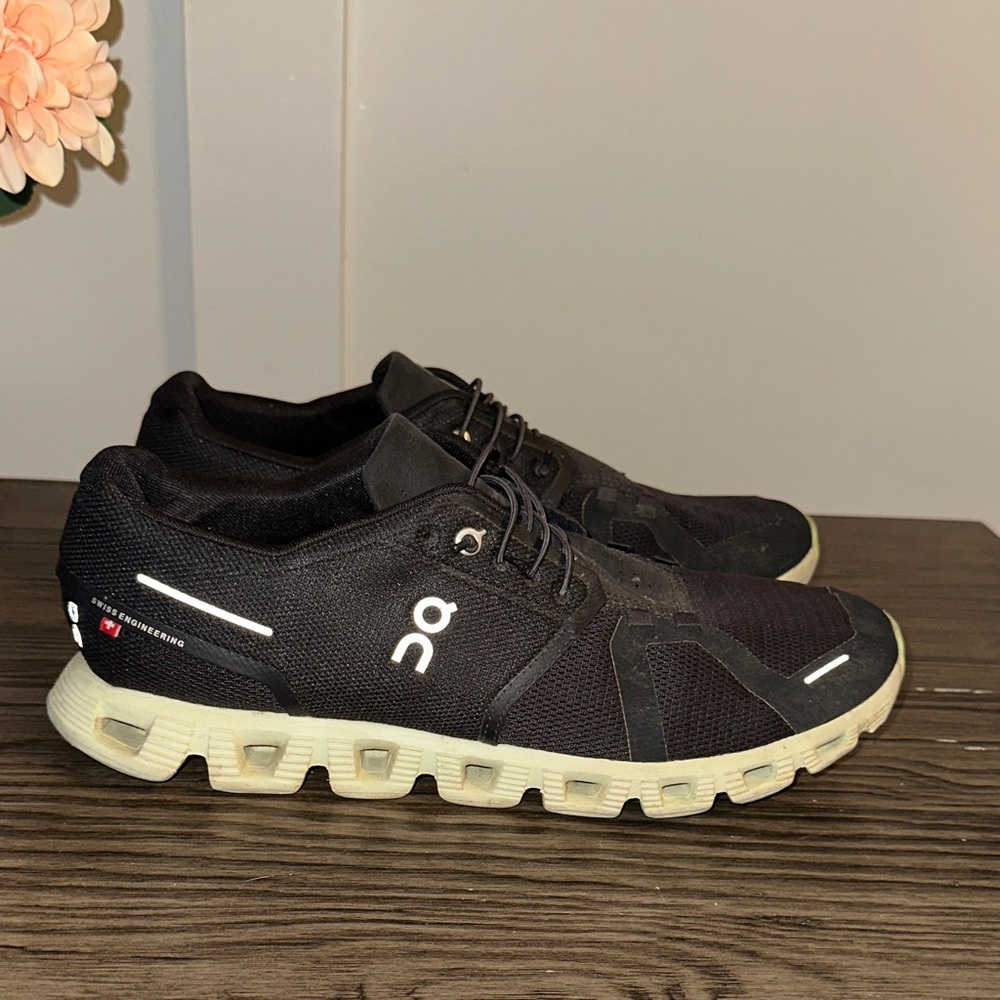 On Cloud 5 - image 1